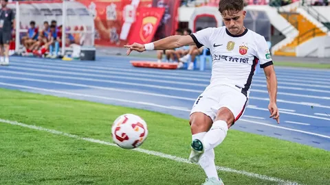 王楚钦亚洲杯封王，赛后心声：国旗飘扬，民族自豪——九派新闻